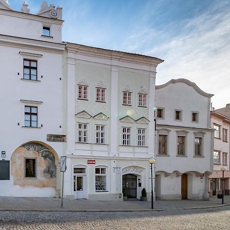 Tgm Hotel Residence Znojmo Buitenkant foto