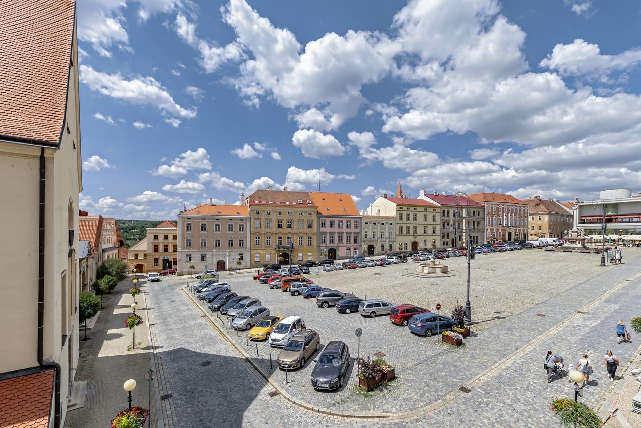 Tgm Hotel Residence Znojmo Buitenkant foto